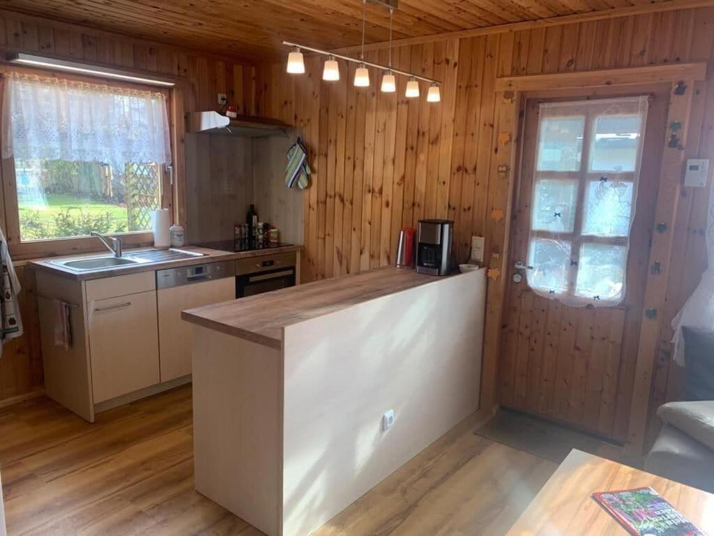 Holzhaus Mit Direktem Wasserzugang In Berlin-Koepenick Exteriér fotografie